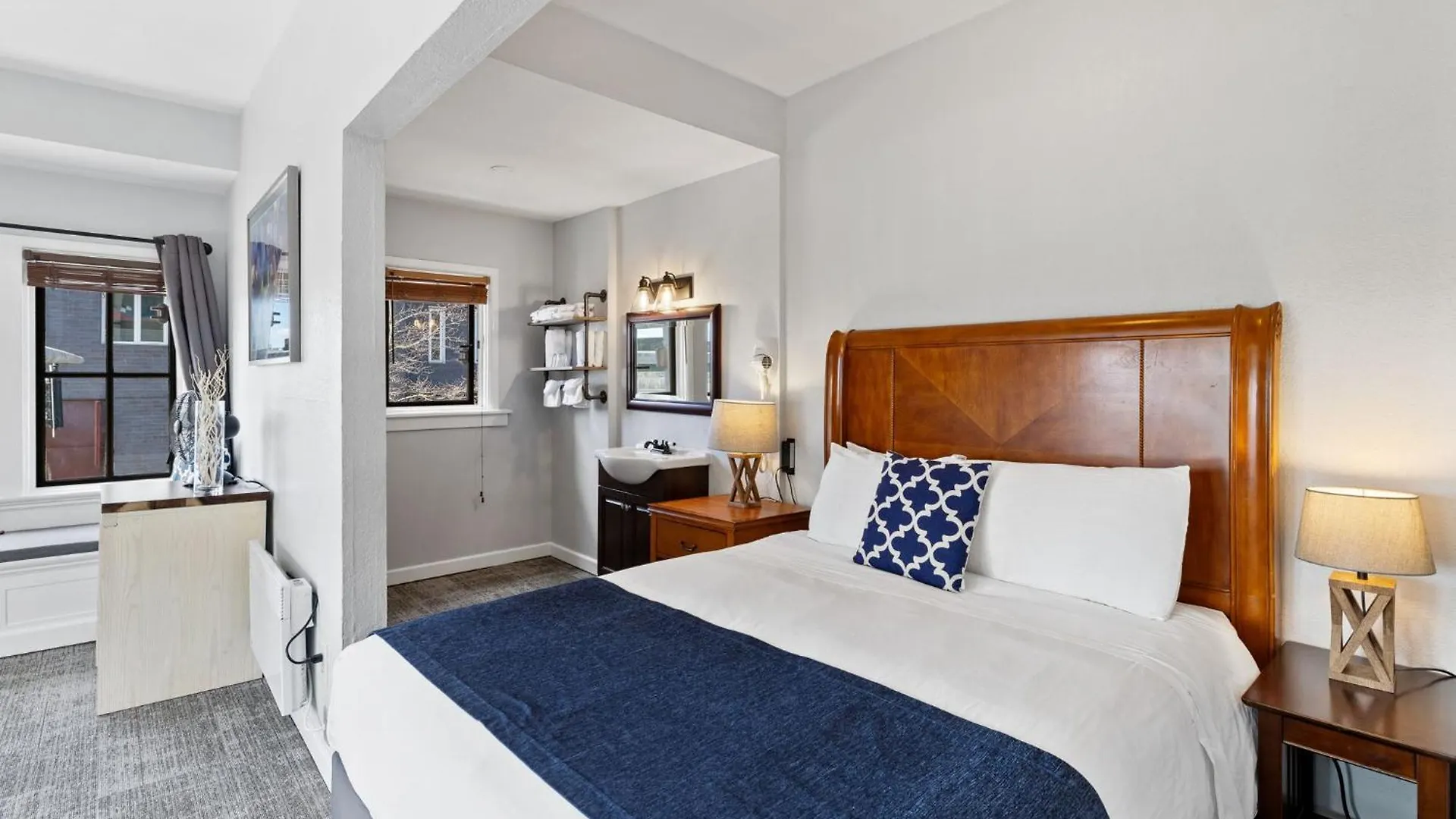 College Inn Hotel Seattle