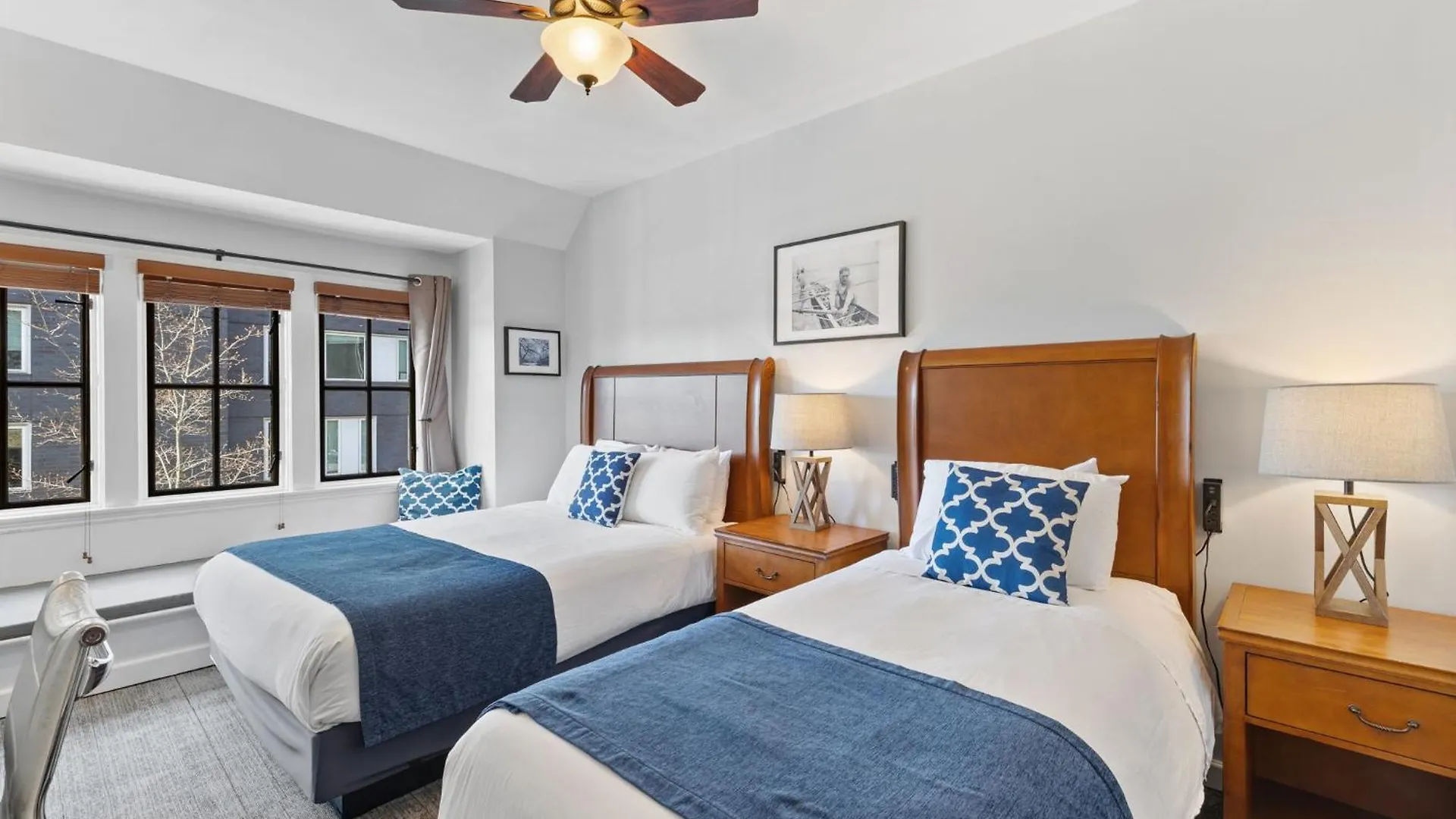 College Inn Hotel Seattle